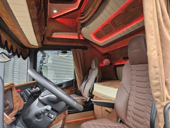 Scania S660 V8 6x2/4 / FULL AIR / RETARDER / SHOW / 24.000 km !