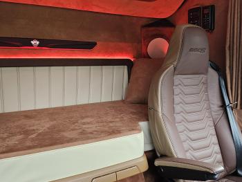 Scania S660 V8 6x2/4 / FULL AIR / RETARDER / SHOW / 24.000 km !