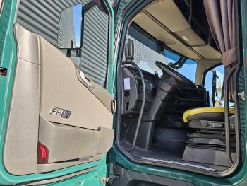 Volvo FH16.650 / RETARDER / FULL AIR / NL-TRUCK