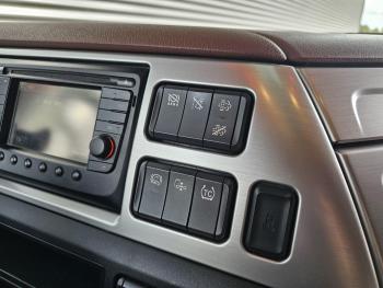 DAF XF480 / 6x2/4 / LIFT STEERING AXLE