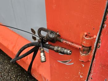 Ruizeveld HARDOX CONTAINER / MULTI KLEPPEN