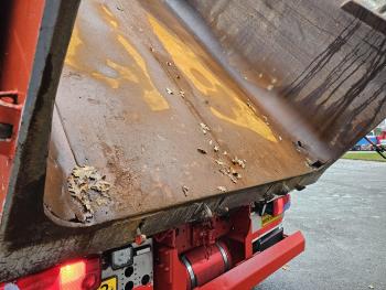 Ruizeveld HARDOX CONTAINER / MULTI KLEPPEN