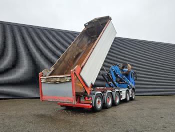 Ruizeveld HARDOX CONTAINER / MULTI KLEPPEN