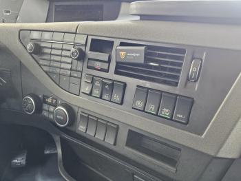 Volvo FH460 6x2/4 / NL-TRUCK / NIGHT-AIRCO / 617DKM