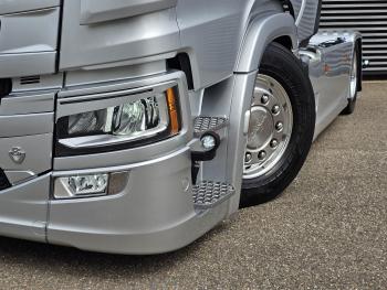 Scania S590 V8 4x2 / RETARDER / FULL AIR / 54DKM
