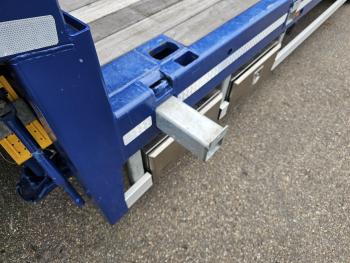 Broshuis 3ASD-3A / 1X LIFT-AXLE / ELECTRIC HYDRAULIC STEERING