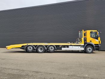 Iveco AD320S42 8x2 / RETARDER / WINCH / AUTO-TRANSPORTER