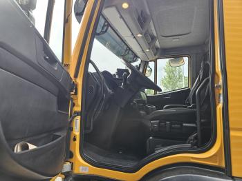 Iveco AD320S42 8x2 / RETARDER / WINCH / AUTO-TRANSPORTER