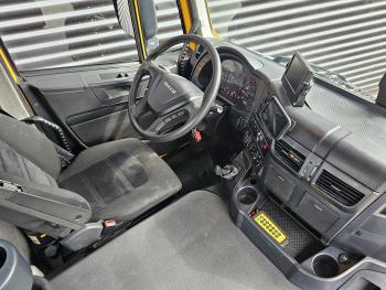 Iveco AD320S42 8x2 / RETARDER / WINCH / AUTO-TRANSPORTER
