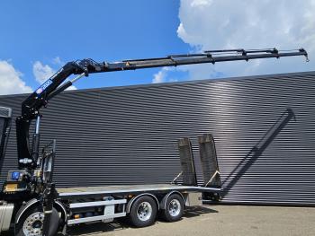 Volvo FH540 8X4 / HMF 28TM KRAN / CRANE / OPRIJ- MACHINETRANSPORT