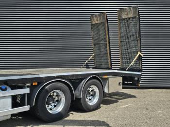 Volvo FH540 8X4 / HMF 28TM KRAN / CRANE / OPRIJ- MACHINETRANSPORT