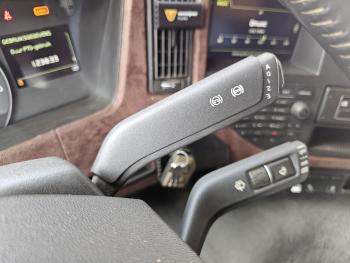 Volvo FMX / 10X4 / HYVA / TIPPER / MULTIKAPPEN