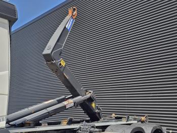 Volvo FMX 500 / 6X6 / AJK HOOKLIFT 20T / HUB REDUCTION