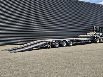 Faymonville F-S43-1AAF / EXTENDABLE / HYDRAULIC RAMPS