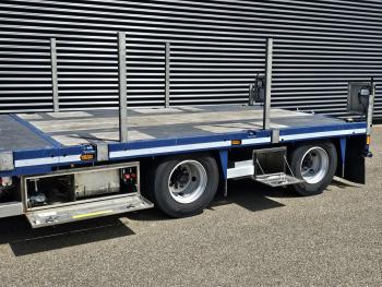 Jumbo TV300LUE / 2 x UITSCHUIFBAAR / LIFTAS