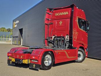 Scania S580 V8 4x2 / 50 YEAR EDITION / PARKING COOLER / 2 TANKS