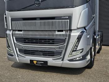 Volvo FH 16.750 6X4 / RETARDER / FULL AIR / 80 T