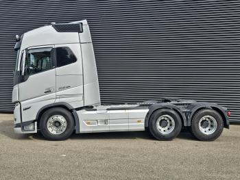 Volvo FH16.750 6X4 / RETARDER / FULL AIR