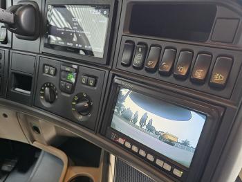 Scania R450 8x2 / HMF 60TM / CRANE / KRAN
