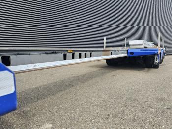MAX trailer F-S43-1AAF / EXTENDABLE / WHEEL WELL / RADMULDEN