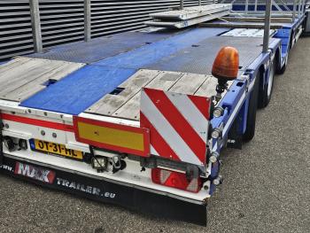 MAX trailer F-S43-1AAF / EXTENDABLE / WHEEL WELL / RADMULDEN