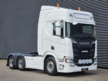 Scania R580 / V8 / FULL AIR / 6X2 / RETARDER / BOOGIE