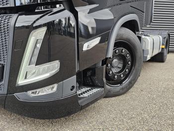 Volvo FM 440 / 4x2 / NL TRUCK / FULL AIR
