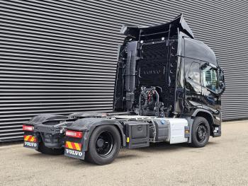 Volvo FM 440 / 4x2 / NL TRUCK / FULL AIR