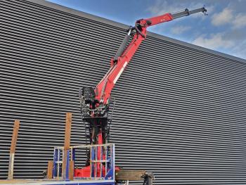 Scania G440 / RETARDER / 8x4 / PALFINGER-EPSILON CRANE