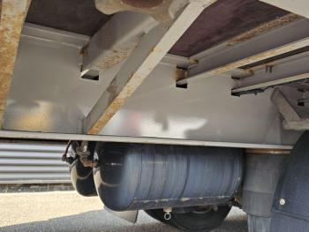 Fynkar K324T / 3 AXLE / TWIST-LOCKS / 2 X LIFT AXLE