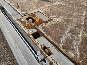 Fynkar K324T / 3 AXLE / TWIST-LOCKS / 2 X LIFT AXLE